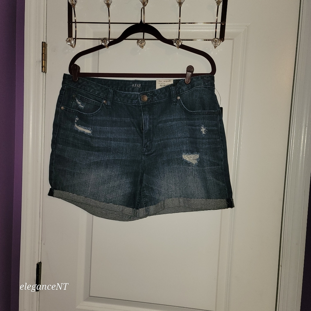 A.N.A Blue Distressed Denim Jean Shorts with Raw Hem Sz: 16 NWT - Picture 3 of 8